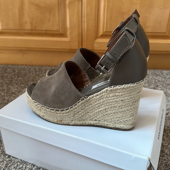 Steve Madden Wedges - Picture 7 of 8
